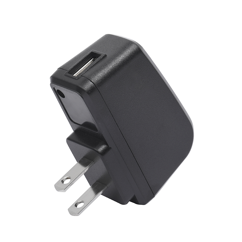 6W中規usb側插電源(黑色)