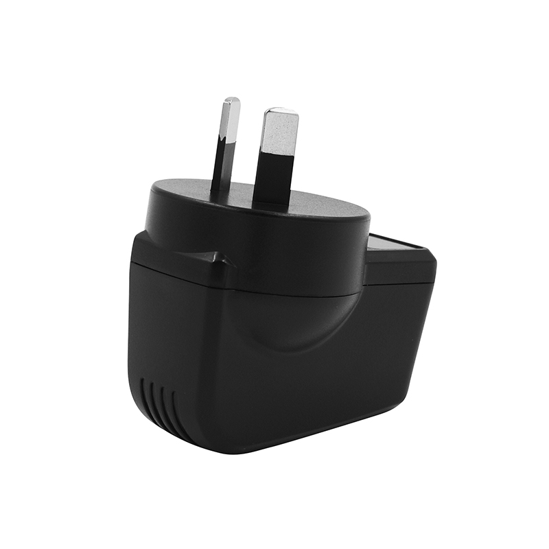 6W澳規(guī)usb側(cè)插電源(黑色)
