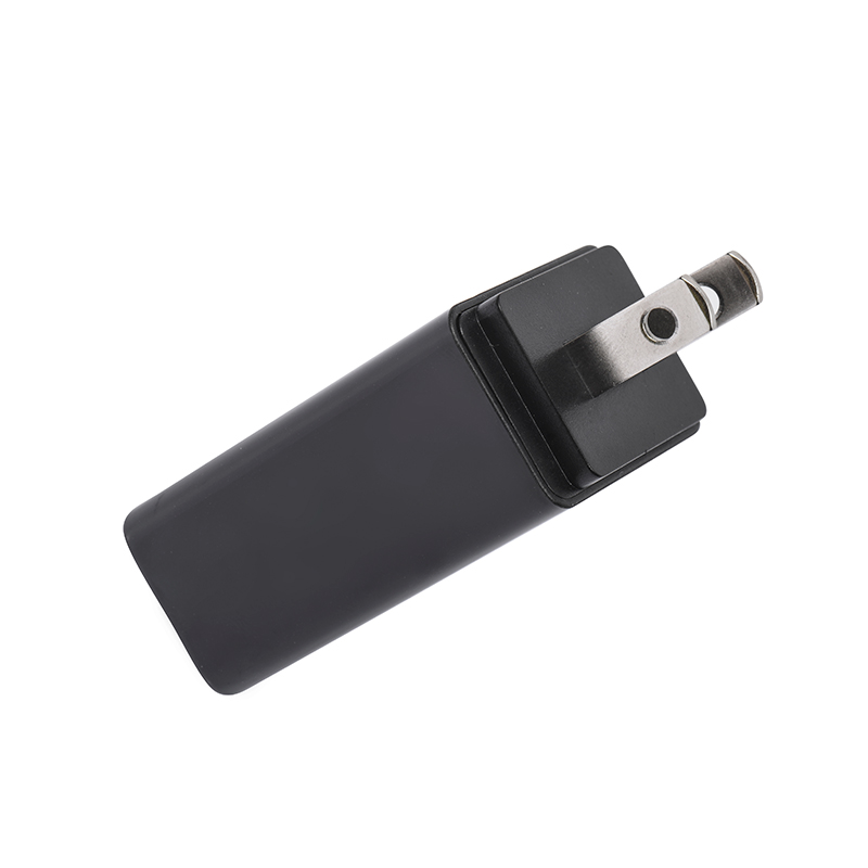 QC3.0快充充電器（美規黑色）