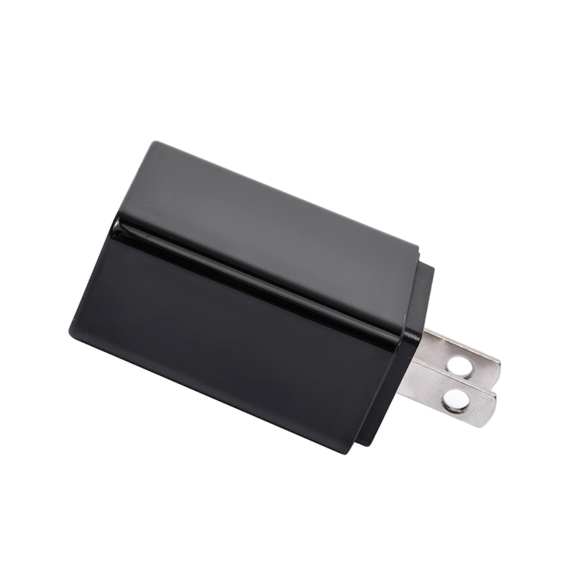 QC3.0快充充電器（美規黑色）