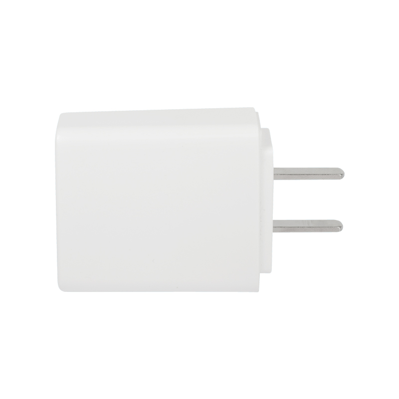 QC3.0快充充電器（中規(guī)白色）