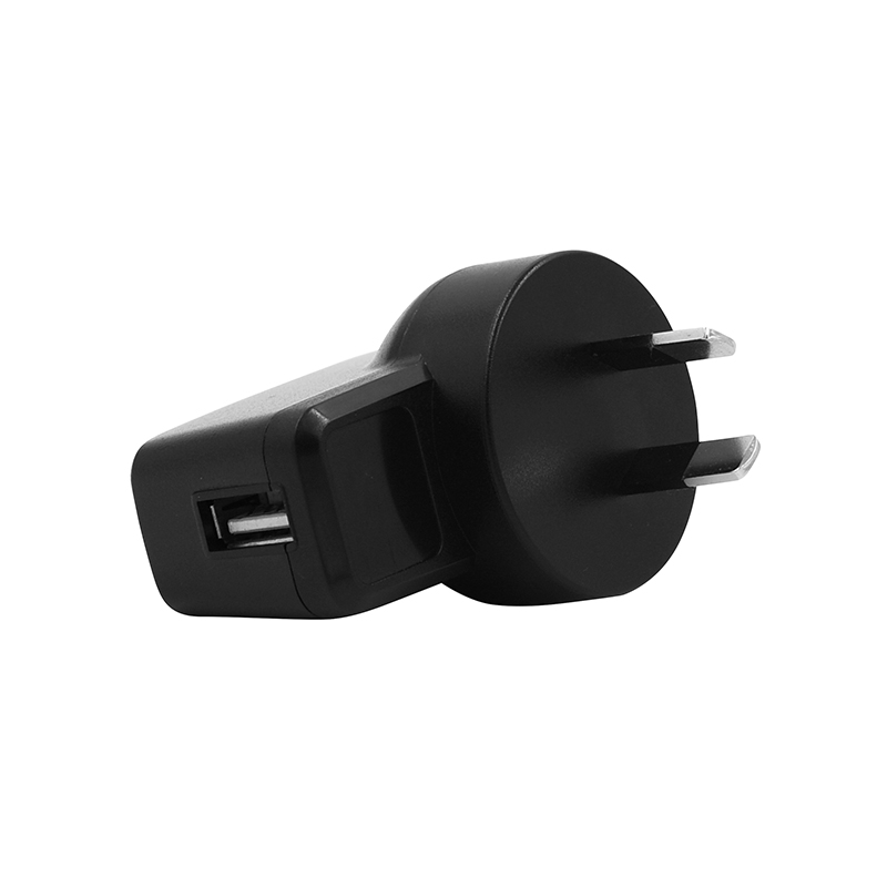 6W澳規(guī)usb側(cè)插電源(黑色)