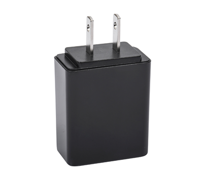 15W美規usb電源（光面黑色）